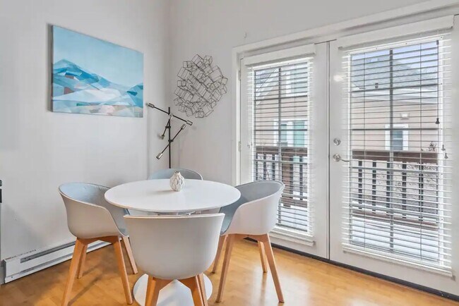 Building Photo - Experience a Stylish Retreat in Spokane’s Heartbeat
