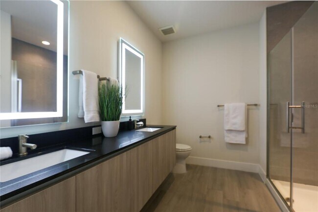 Building Photo - 17441 Hidden Forest Dr