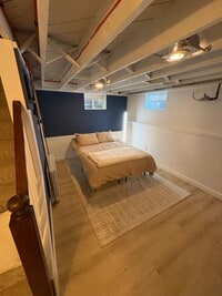 Building Photo - 2444 S Oakland St