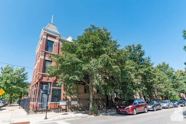 Building Photo - 2 br, 1 bath Condo - 1501 N Bosworth Ave