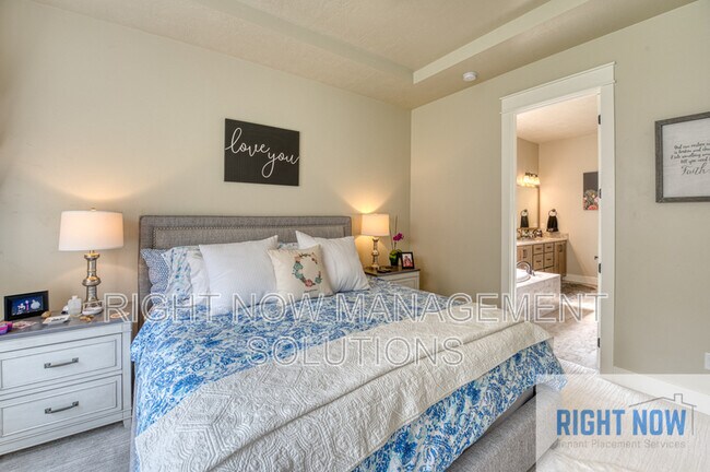 Building Photo - 4113 W Gray Fox St
