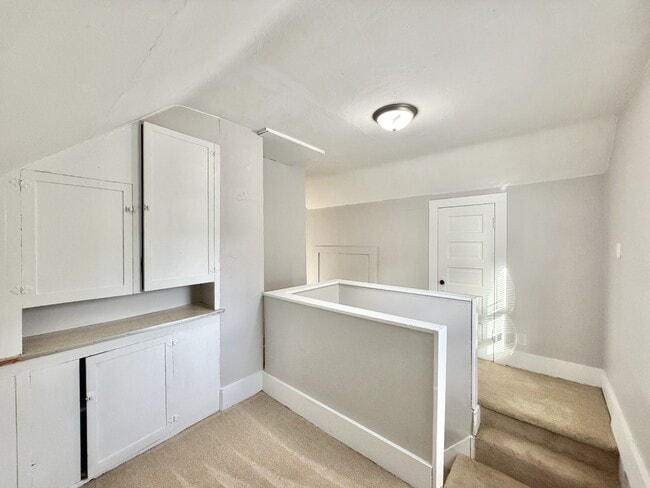Building Photo - 1306 Copeland Ave