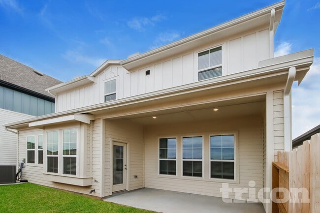 Building Photo - 22705 Terrazzo Dr