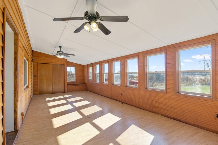 Building Photo - 6961 Collamer Rd