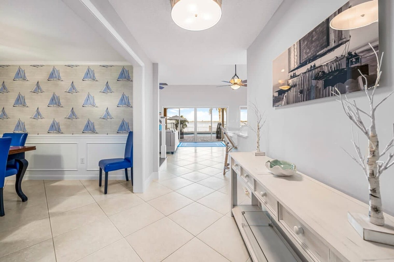 Building Photo - 8130 S Tropical Trail