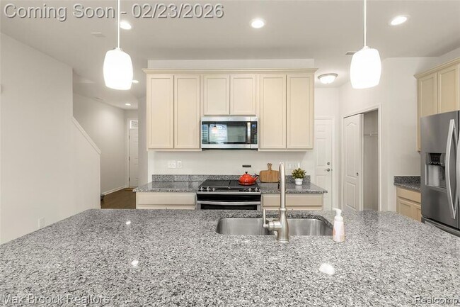 Building Photo - 43474 Chancellor Ln