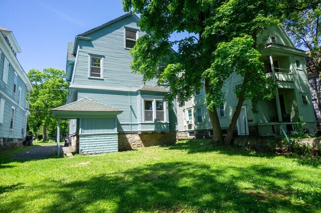 Building Photo - Charming Single Family Home One Block From...