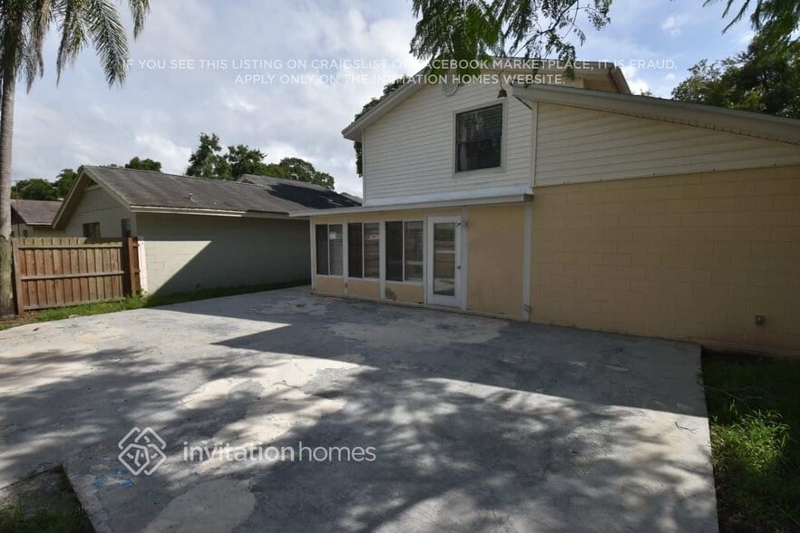 Building Photo - 10507 Chadbourne Dr