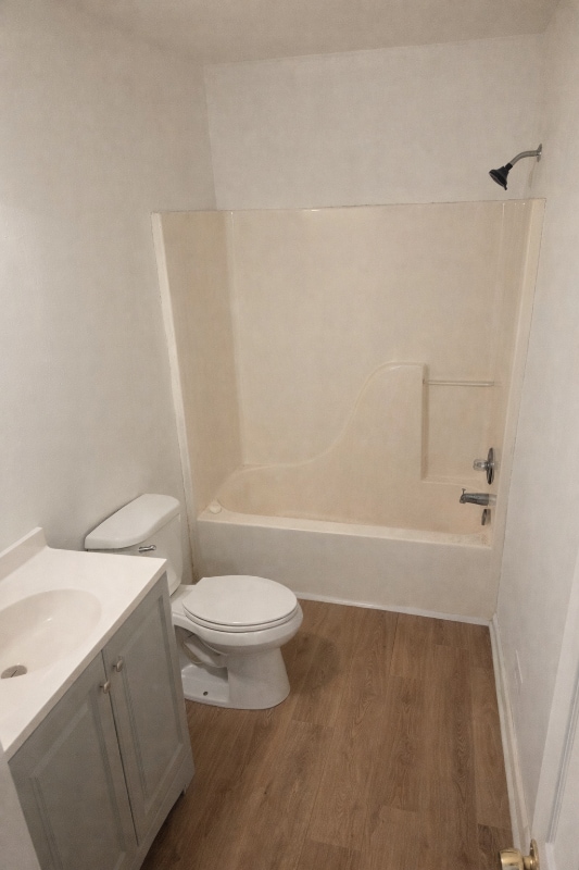 Building Photo - 17541 E 10 Mile Rd