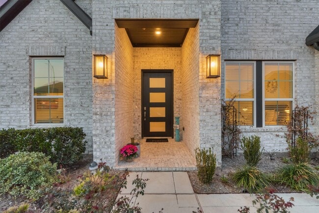 Building Photo - 15230 Tree Swallow Ct