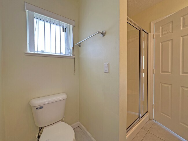 Building Photo - 2130 SE Wild Meadow Cir