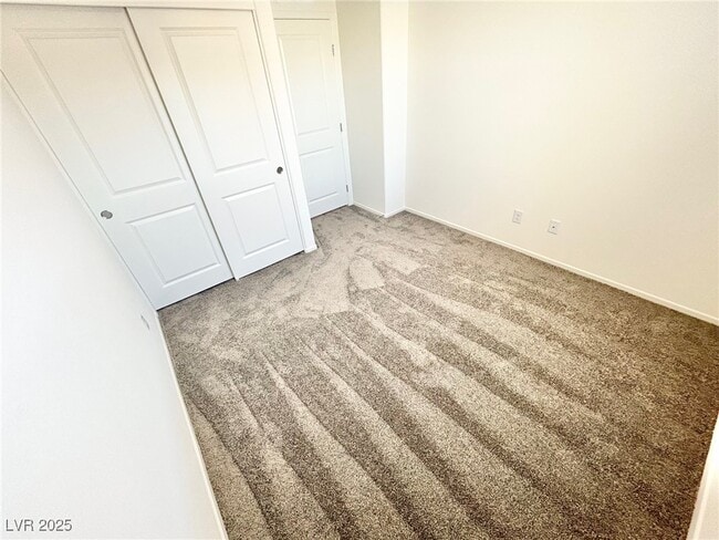 Building Photo - 9916 Bumblebee Hls St