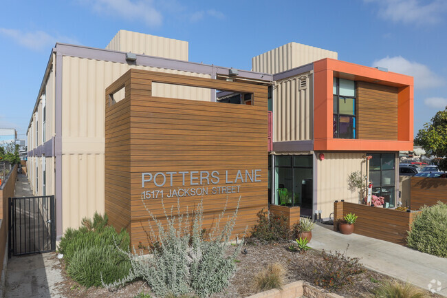 Building View - Potter's Lane