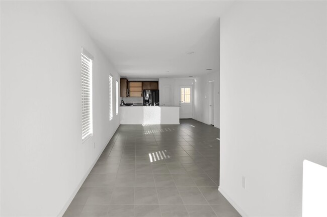 Building Photo - 3604 Esperanza St