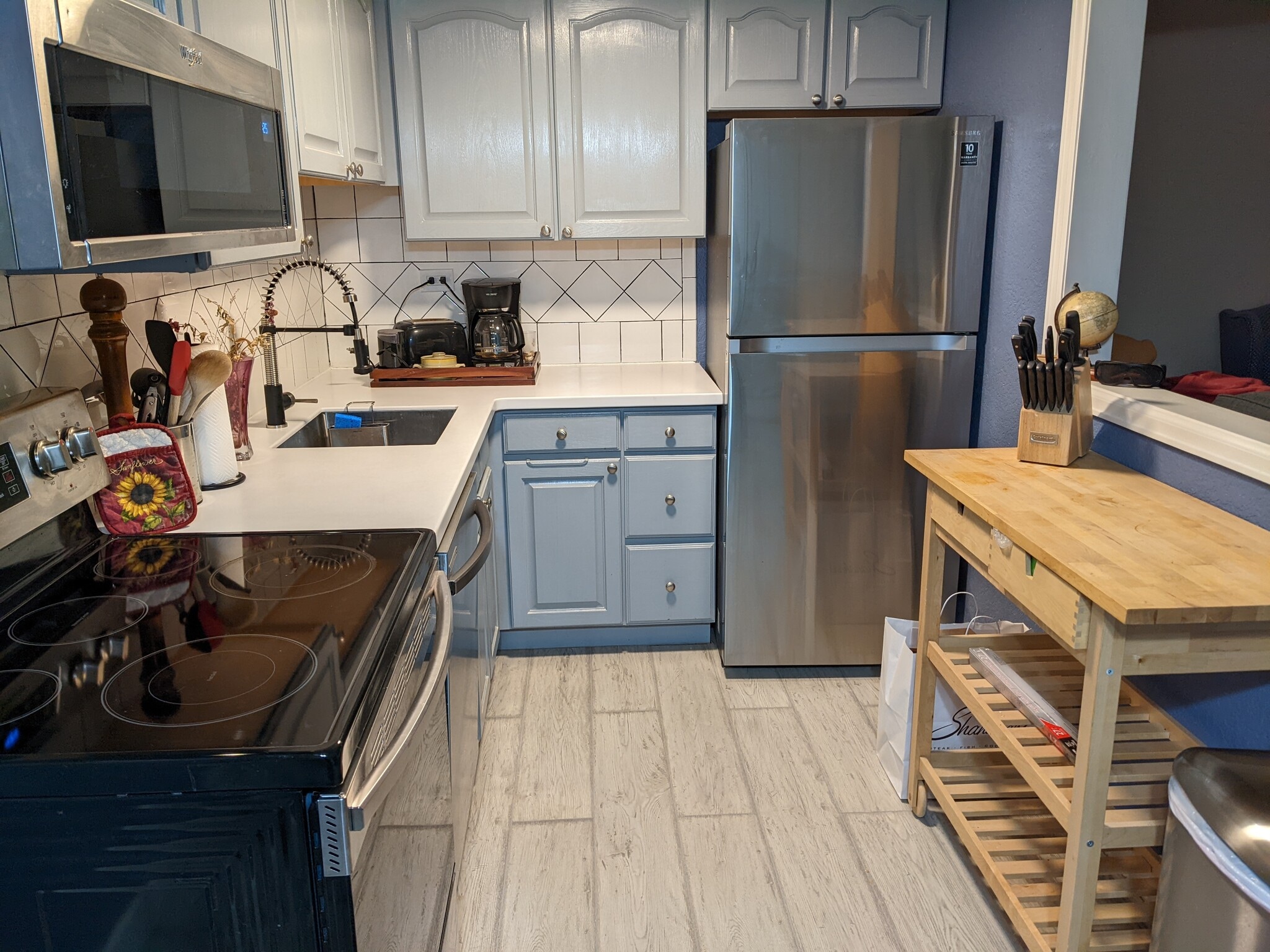 Building Photo - 655 N Pearl St