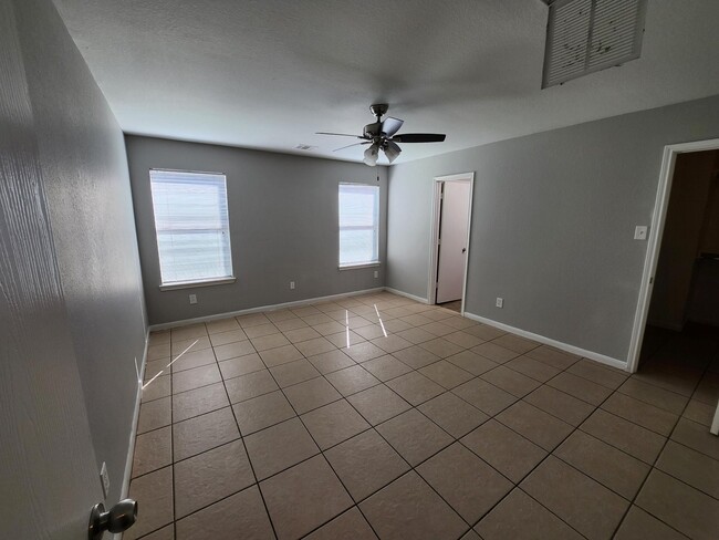 Building Photo - 20718 Blanton Brook Dr