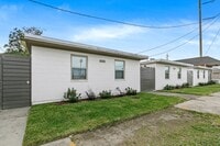 Building Photo - Charming Studio in Mid-City New Orleans – Utilities Included, Modern Kitchen, Shared Laundry
