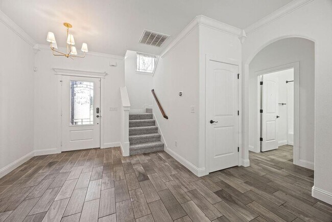 Building Photo - 4100 SW Deerfield Blvd