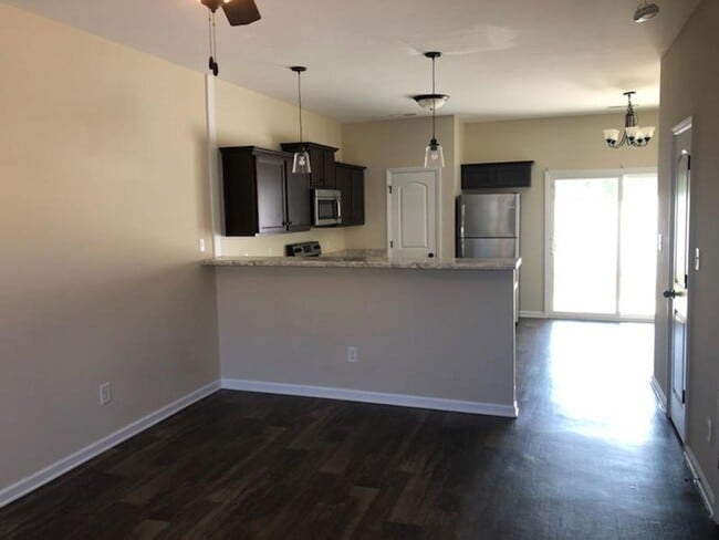Building Photo - 105 Justice Farm Dr
