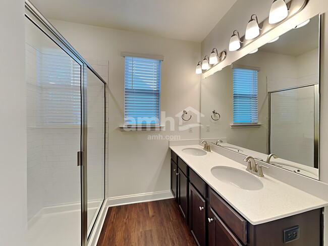 Building Photo - 7023 Garrett Ct