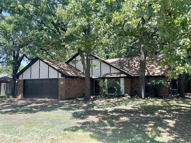 Building Photo - 118 Oakhaven Dr
