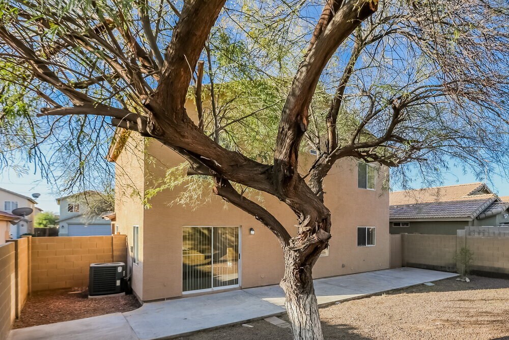 Building Photo - 6010 W Encinas Ln