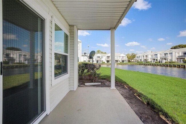 Building Photo - 2556 Woodgate Blvd