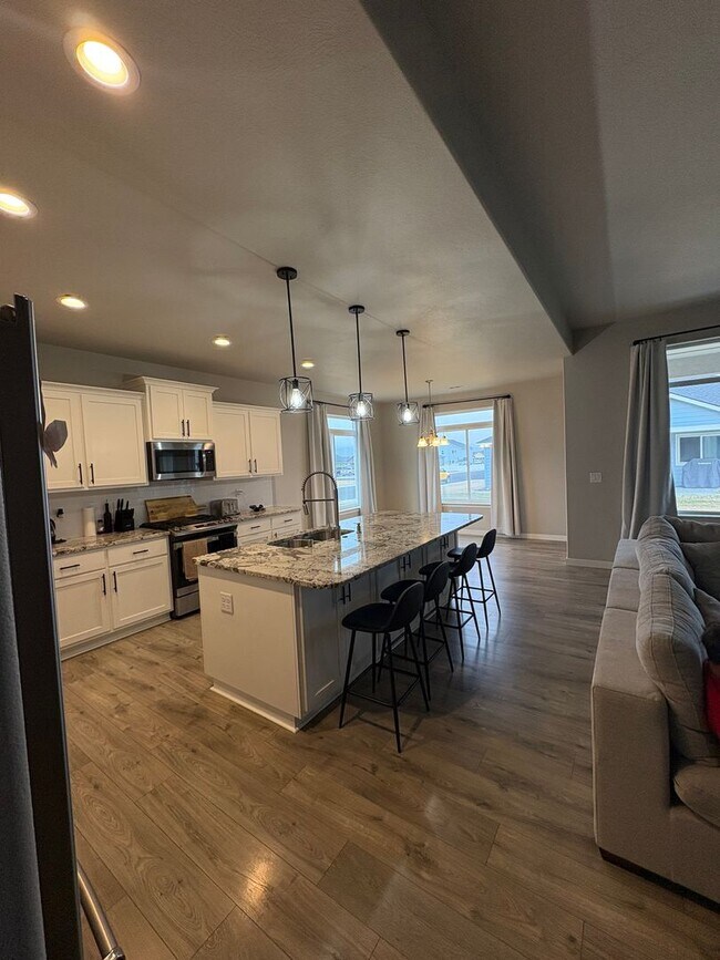 Building Photo - New Build Home for Rent in Ephrata