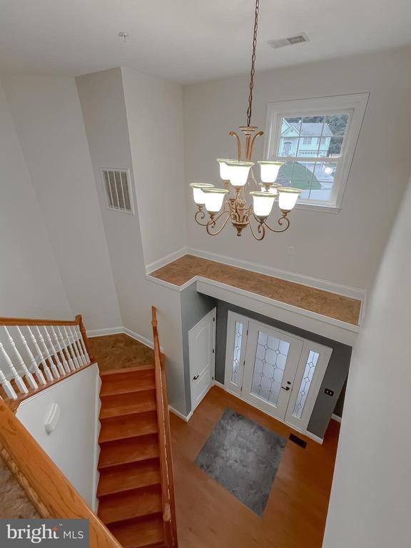 Building Photo - 46230 Sylvan Ct