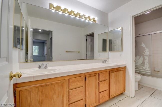 Building Photo - 1782 Tanner Cir