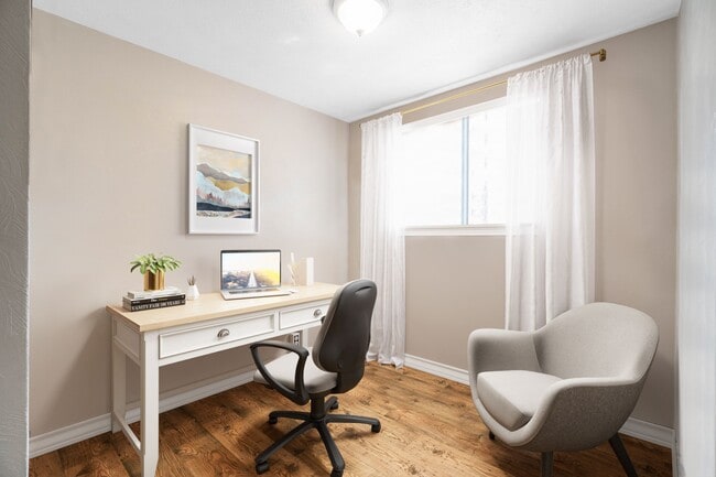 2nd Bedroom/Office - 1378 Bower Hill Rd