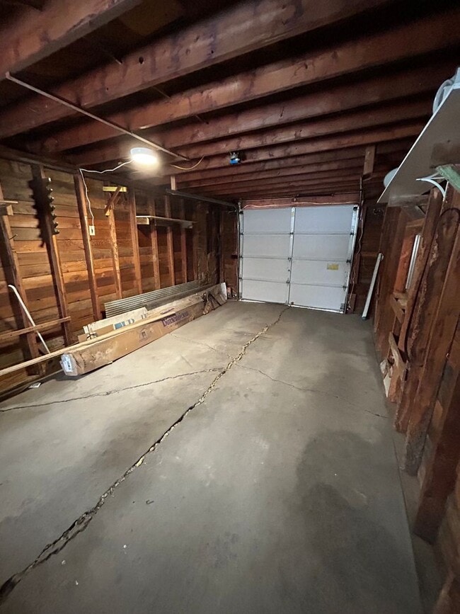 Building Photo - 436 7th Ave W