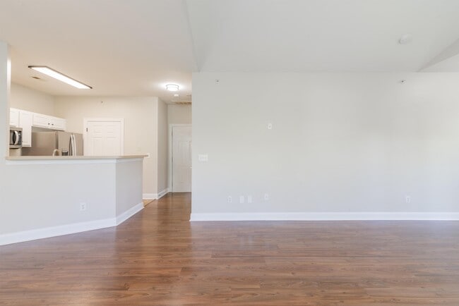 Building Photo - 6716 Mallard Park Dr