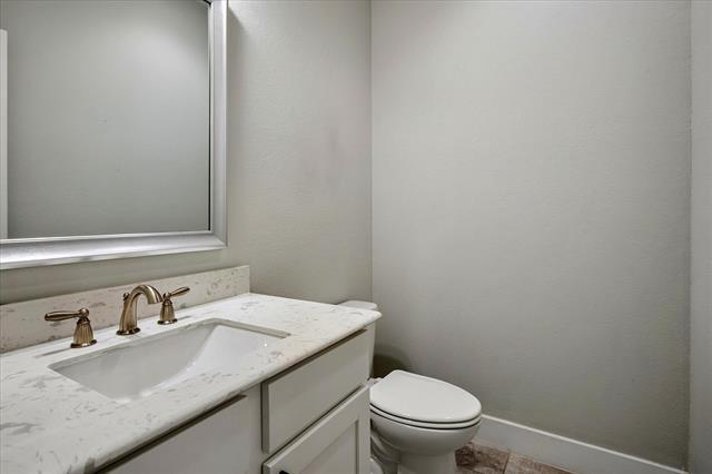 Building Photo - 1316 Palm Canyon Dr