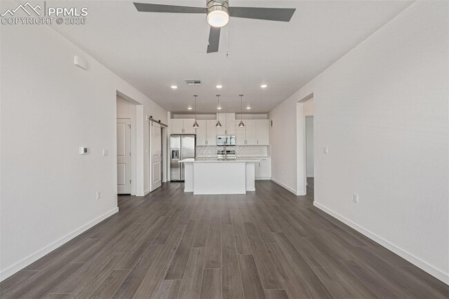 Building Photo - Top Floor Penthouse at Victory Ridge