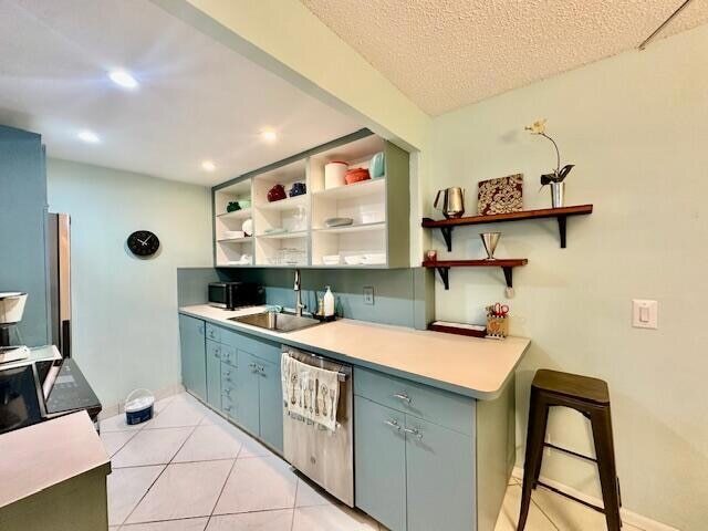 Building Photo - 2070 Cornwall D