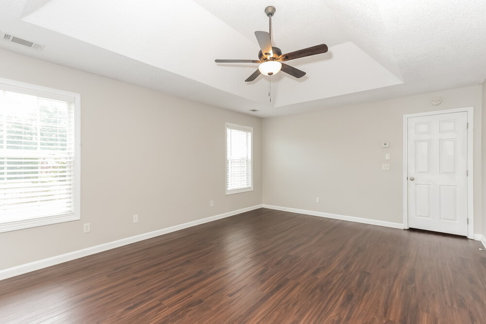 Building Photo - 5000 Dockside Dr