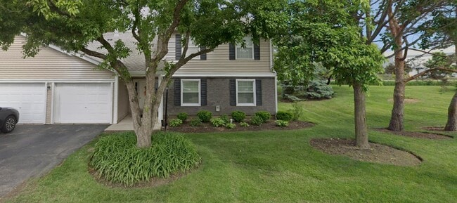 Primary Photo - 320 Newport Ln