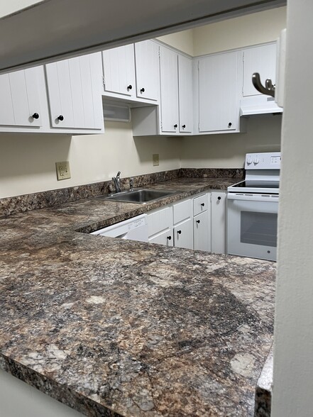 Building Photo - South Bay Apartments