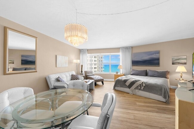 Building Photo - 3700 Galt Ocean Dr