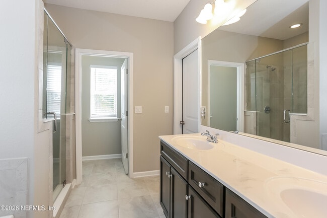 Building Photo - 15639 Spotted Saddle Cir