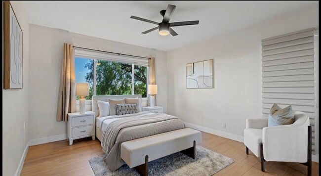 Building Photo - Resort-Style Living with Pool & Iconic Coastal Views