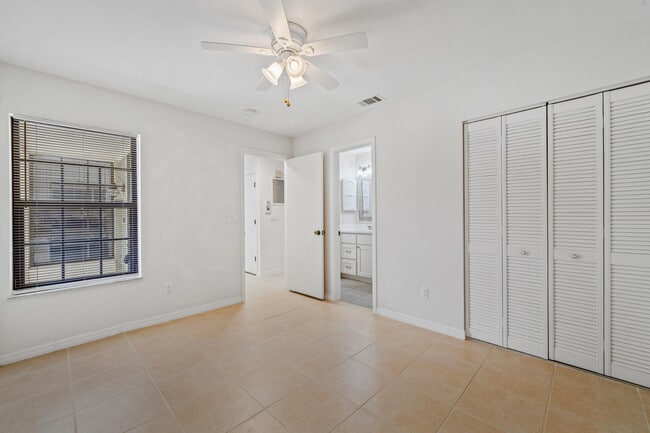 Building Photo - 1532 Gurley Ct