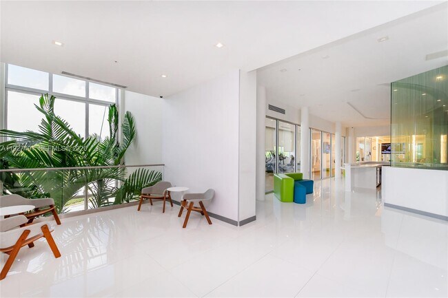 Building Photo - 6450 NW 102nd Path