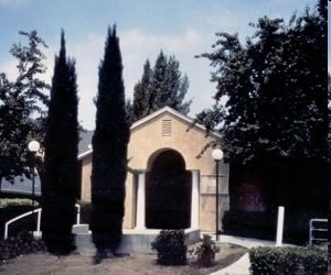 Building Photo - Sparks Way Commons