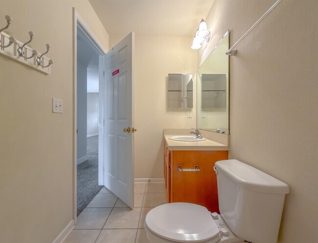 Building Photo - 3271 Sugar Berry Way