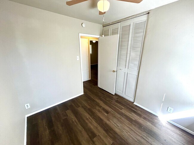 Building Photo - *COMING SOON* Cozy & Convenient – 3 Bedroom Home Near Shopping & Highways!