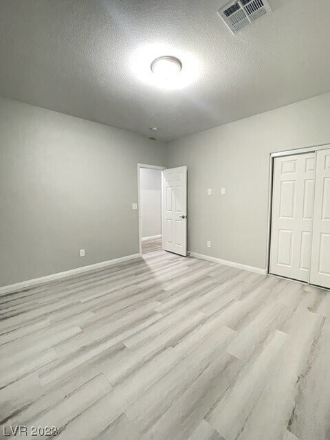 Building Photo - 4966 Andover Dr