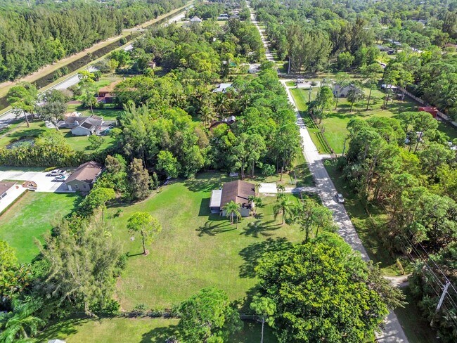 Building Photo - 13751 59th Ln N