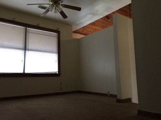 Building Photo - Great Move in Studio. Ready to be your new...